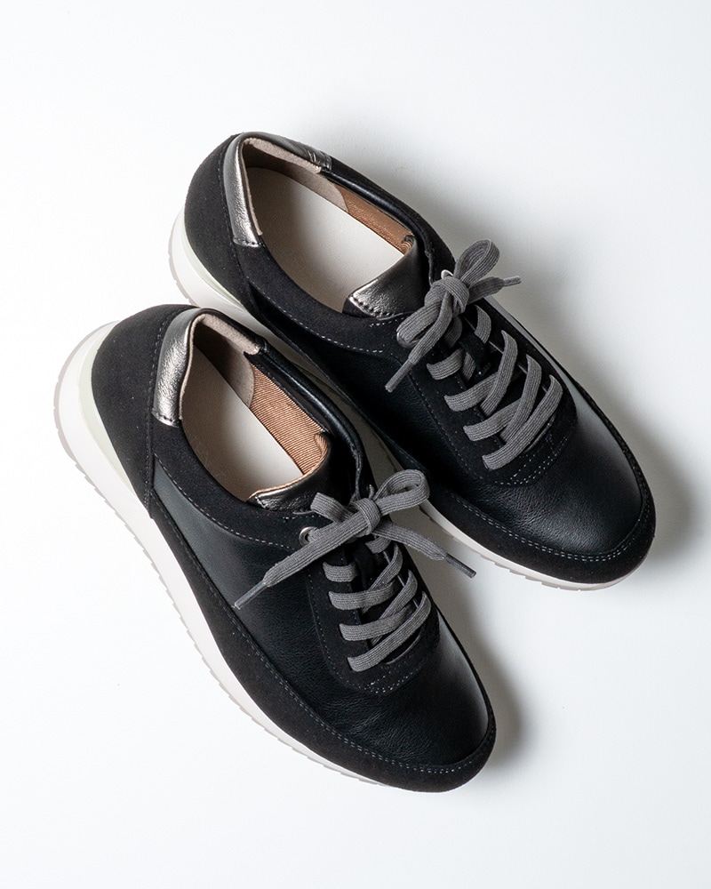 151レースアップ