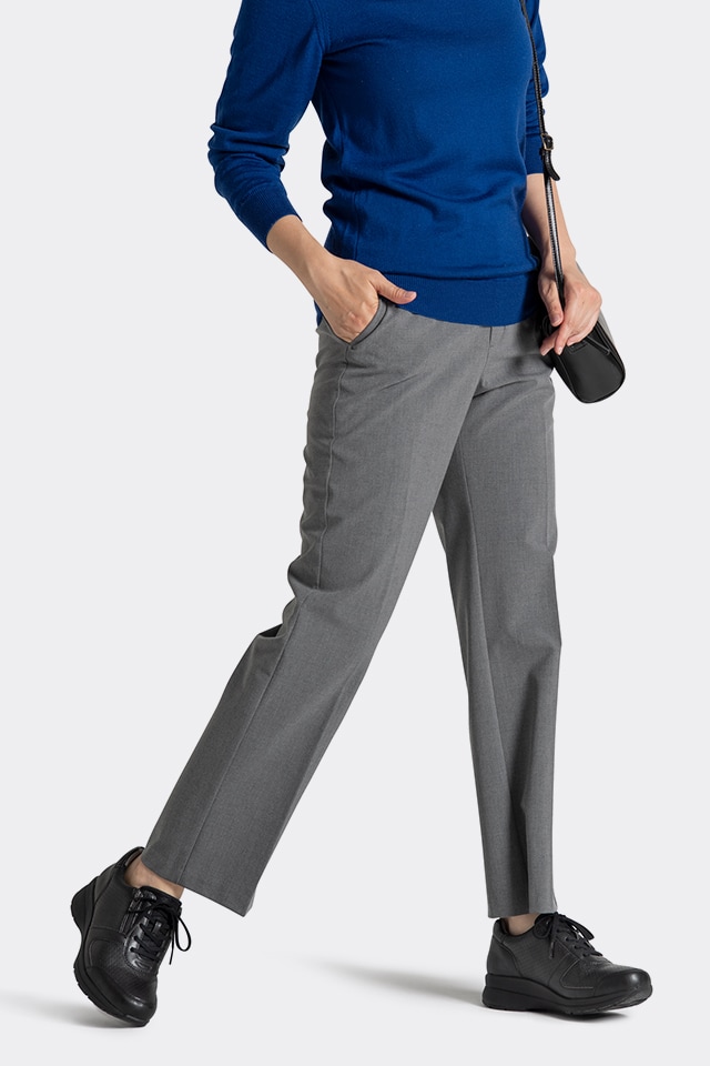 126ウォーキングスニーカー