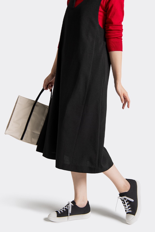 143レースアップキャンバス