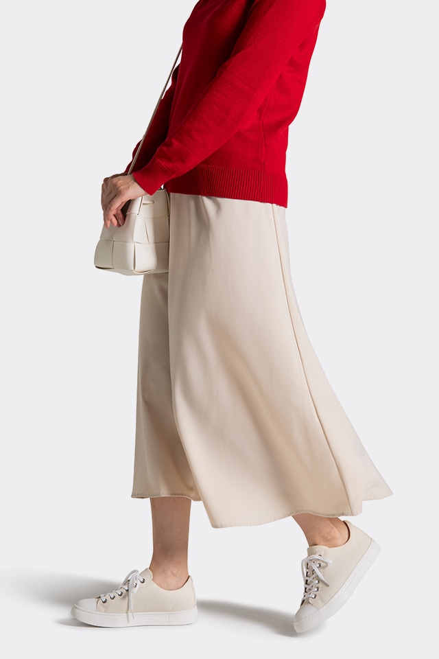 143レースアップキャンバス