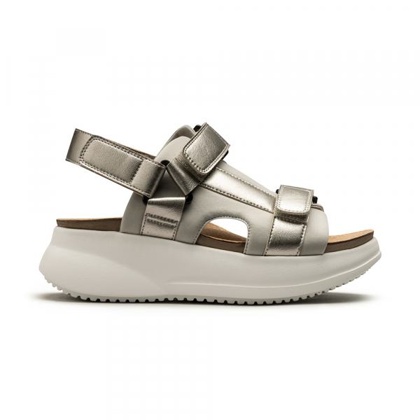 172厚底サンダル