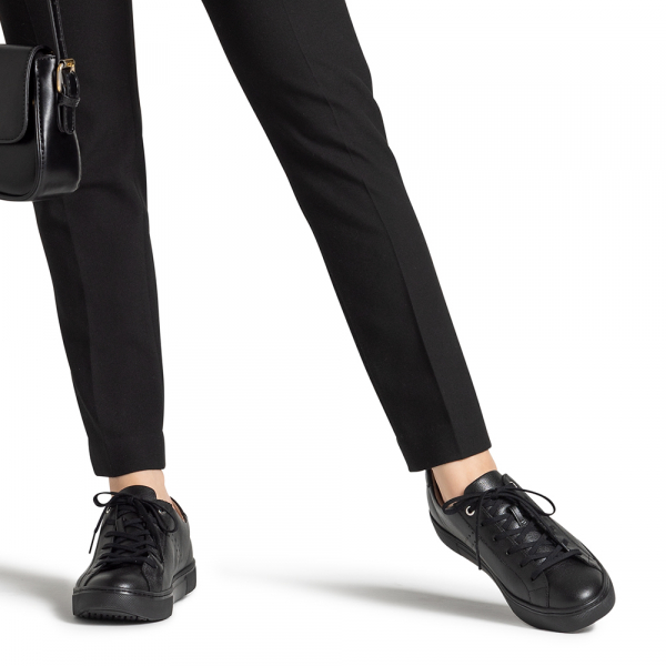 143レースアップレザー2